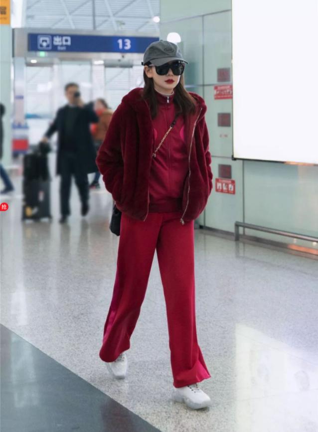 吴昕高级穿衣搭配,穿搭图片戚薇