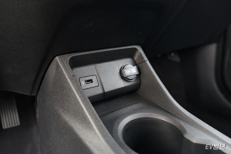 长安奔奔e-star心悦版3.98万试驾,长安奔奔e-star310真实续航