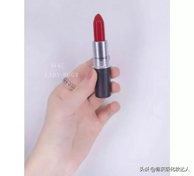 涂上最显白的11支元气平价口红，让你瞬间美翻这个春天！