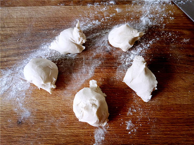 使用电饼铛烙饼不裂的技巧,电饼铛烙饼发硬的小窍门