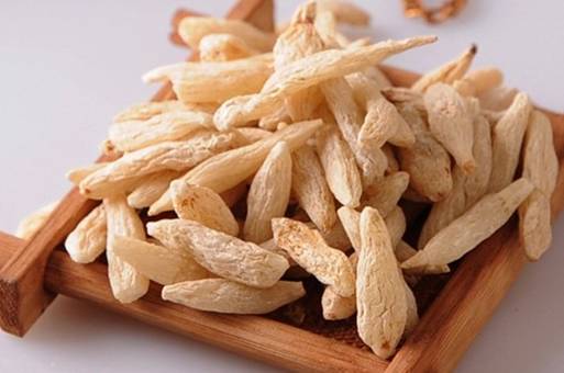 咽炎犯了用什么泡水喝好,咽喉炎犯的时候喝胖大海有用吗