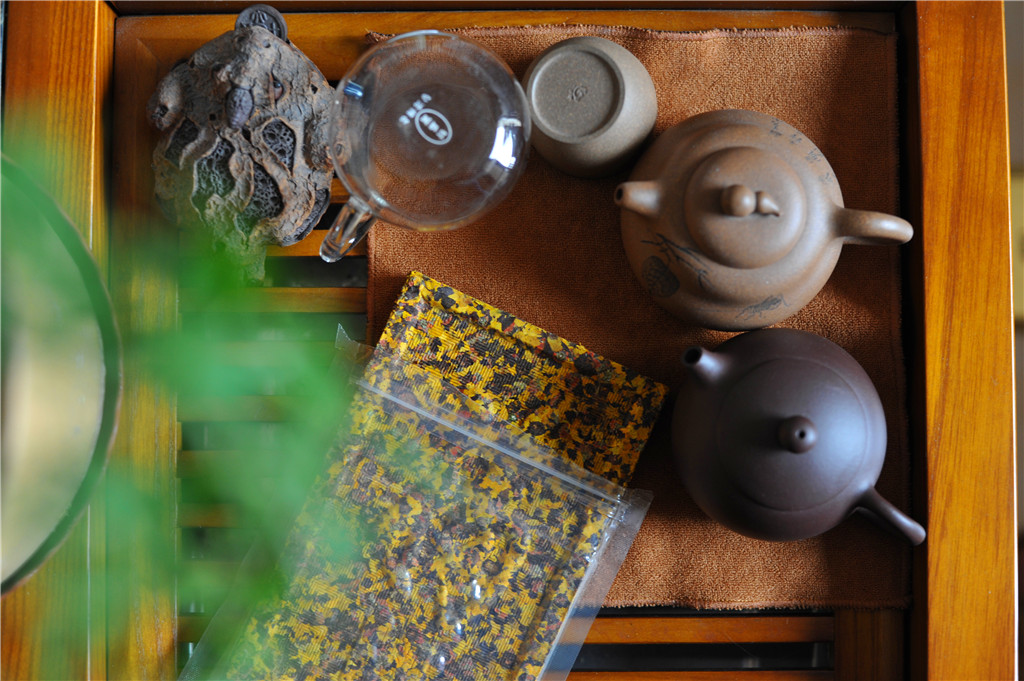 藏一片纯净多一份健康：尼雅昆山雪菊体验