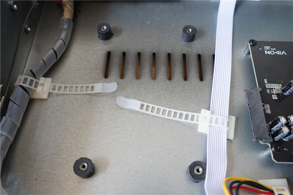 七千字！威动V20、艾美影库MS-300Pro、芝杜Z10高清*放播**器横评1