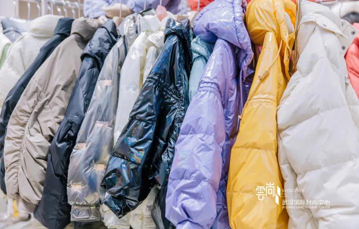 冬装陈列颜色搭配技巧,每周好店