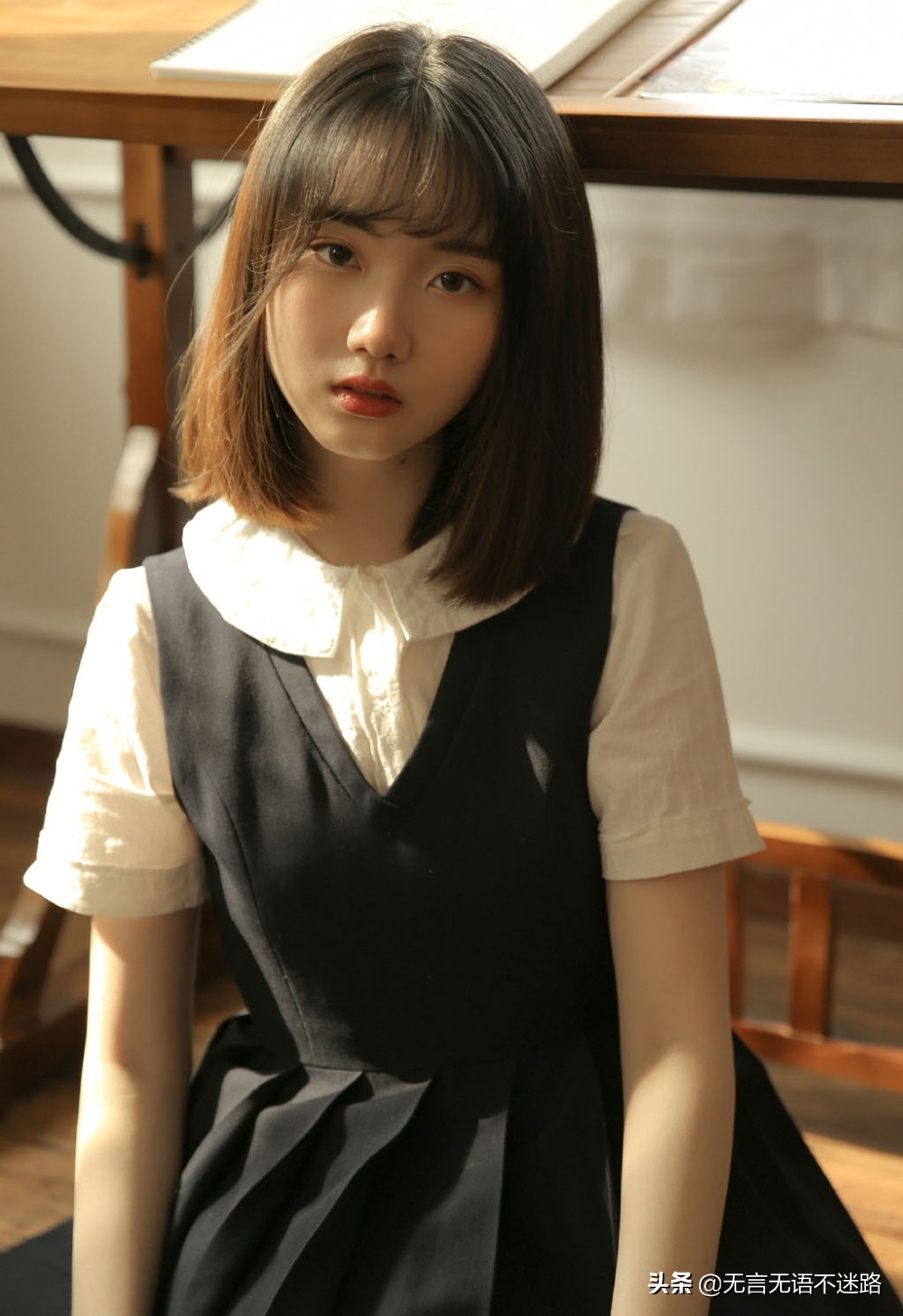 青春靓丽的大学校花,清纯秀气的女孩