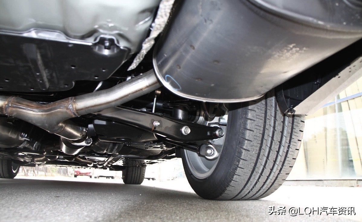 锐志2013菁锐版2.5v和2.5s的区别,2013款锐志2.5v风度菁英版炫装版