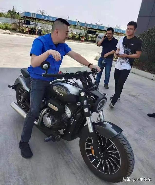 新款奔达金吉拉300能跑多快,奔达金吉拉300适合男士吗