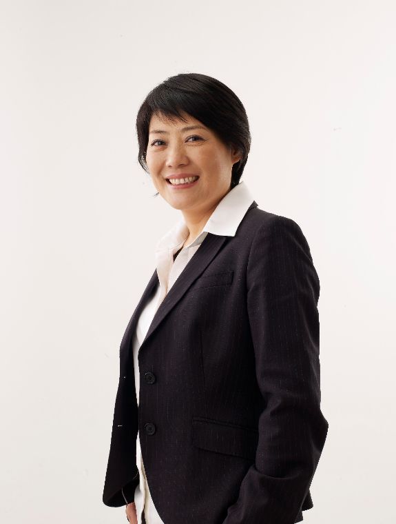 养父性侵女律师后续,养父性侵案女律师