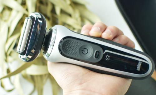 最好用的剃须刀是哪款,最好用的是哪款剃须刀