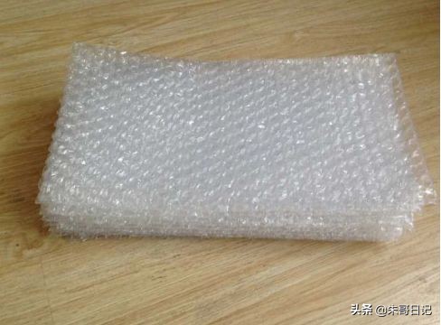 快递气泡垫放在卫生间哪里,卫生间快递气泡垫怎么用
