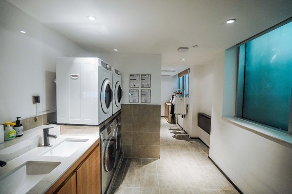 成都性冷淡风酒店,性冷淡风格的酒店