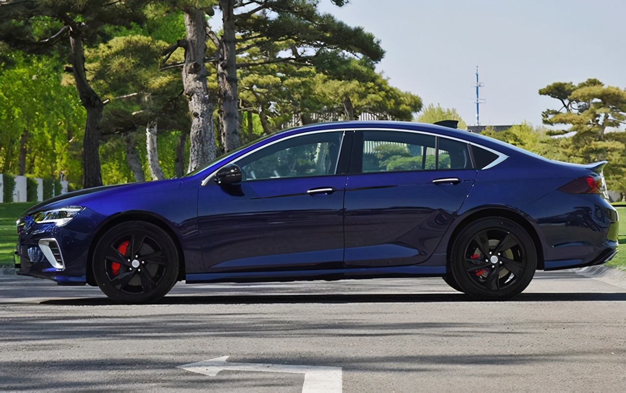 别克君威2.0t降价到14万3落地了吗,别克君威1.5t可以入手吗