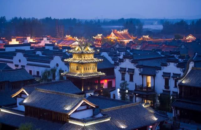 想在这温柔如风的夏天,和台儿庄古城客栈邂逅