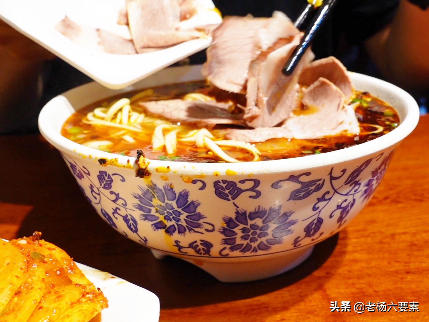 兰州市磨沟沿老字号牛肉面,兰州最有名的老字号牛肉面在哪里