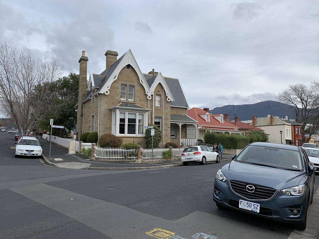 塔斯马尼亚心形小岛,降落西沙群岛