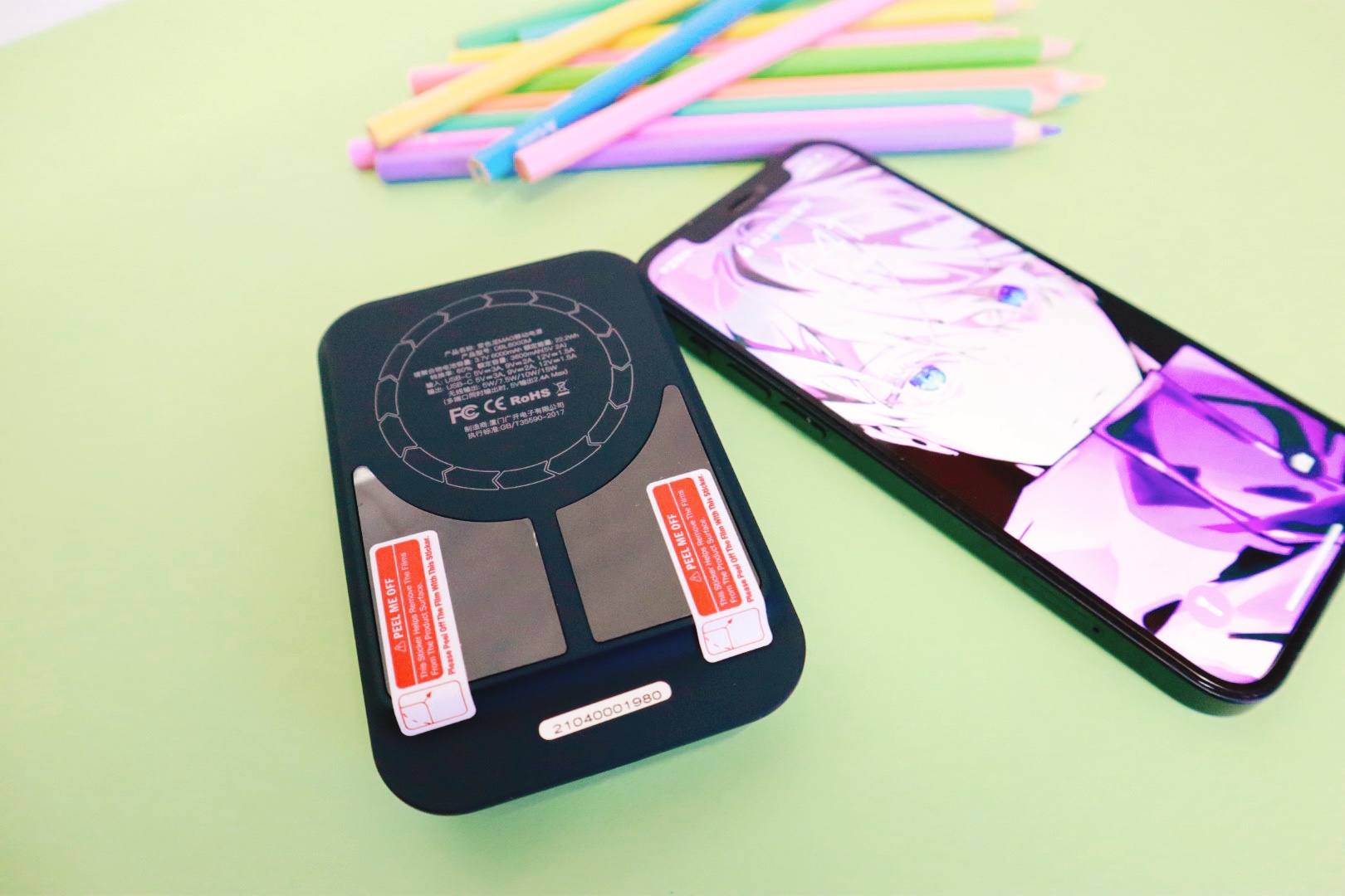 iwalk口袋无线充电宝评测,iwalk充电宝磁吸充电测试