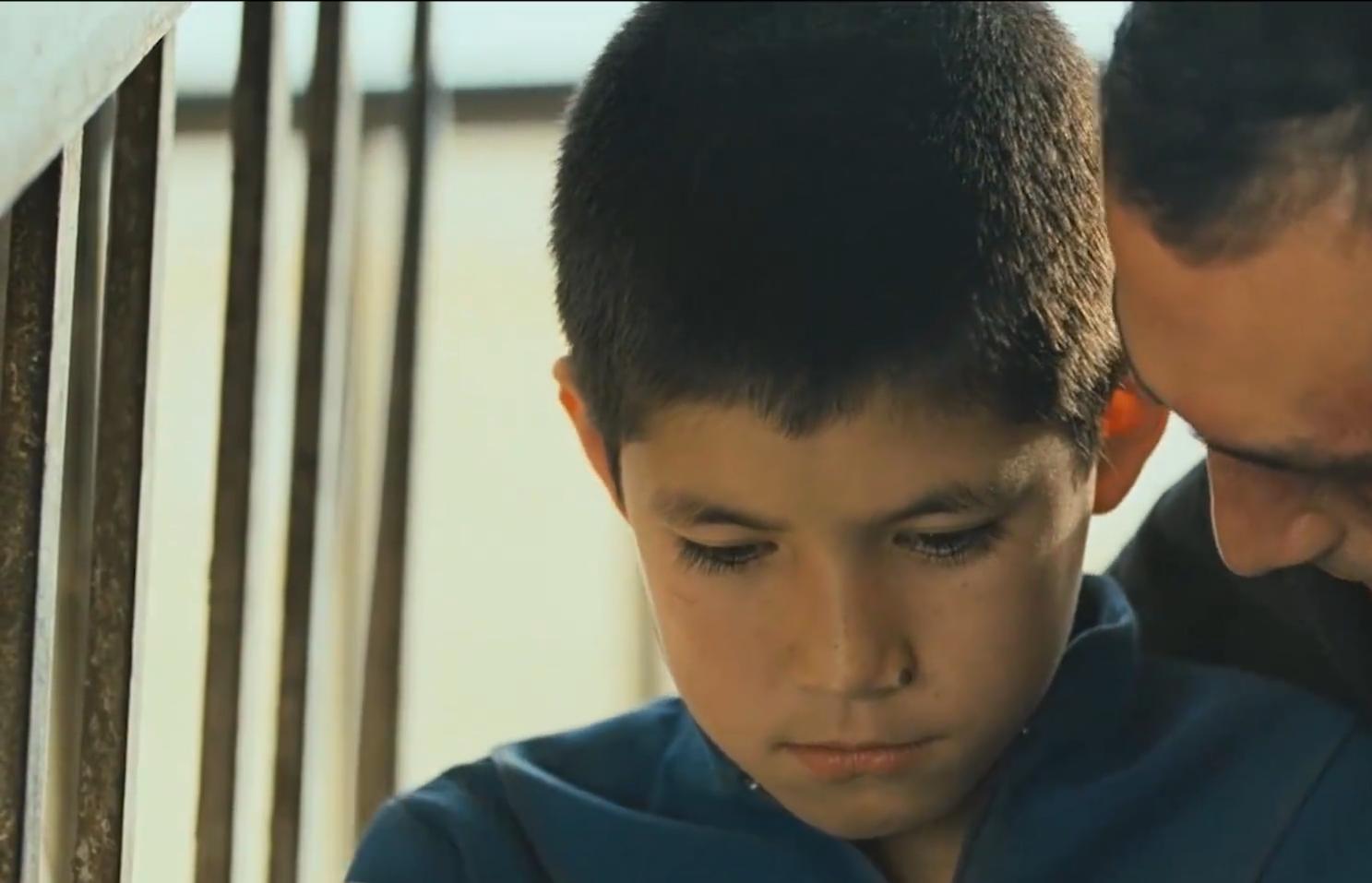 追风筝的人最催人泪下的片段,追风筝的人讲的是一个怎样的故事