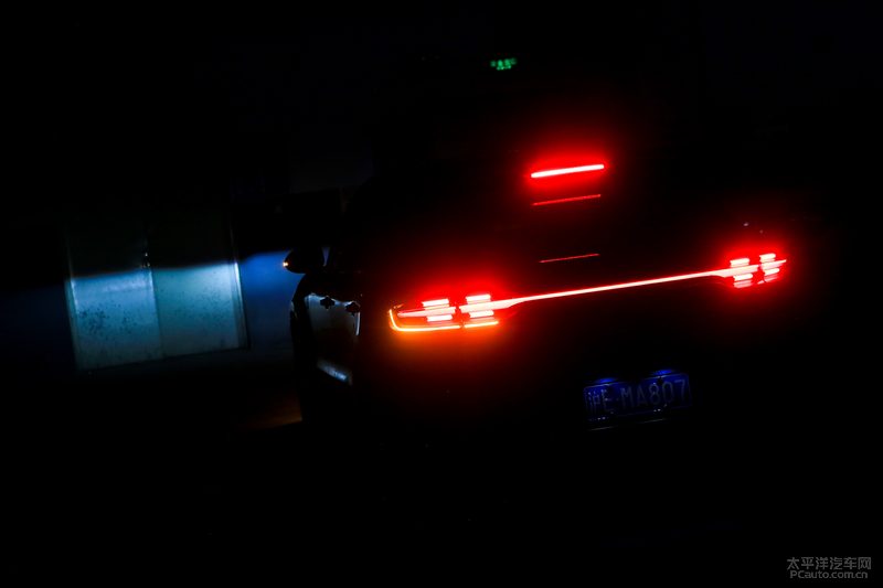 2019款保时捷macans运动suv之选 (2022款保时捷macan s深度试驾2.9t)