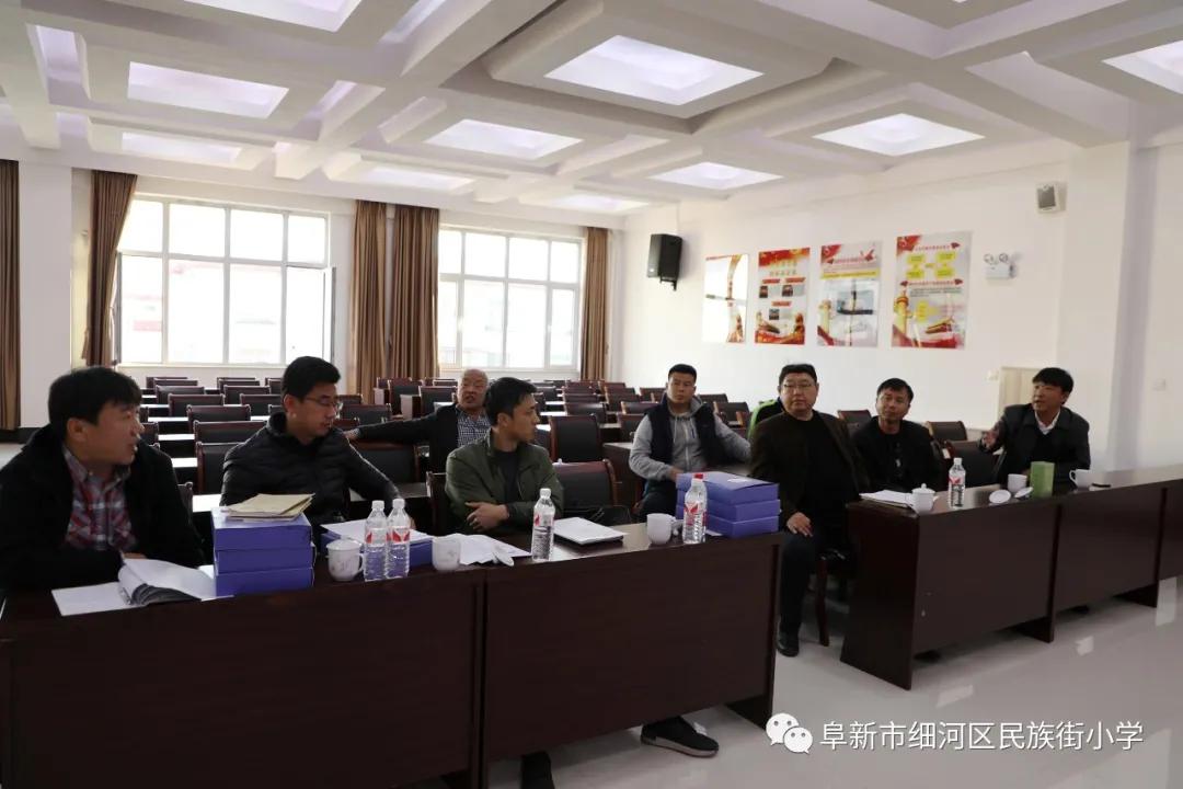 实验小学被评为全国足球特色学校,阜新民族街小学足球