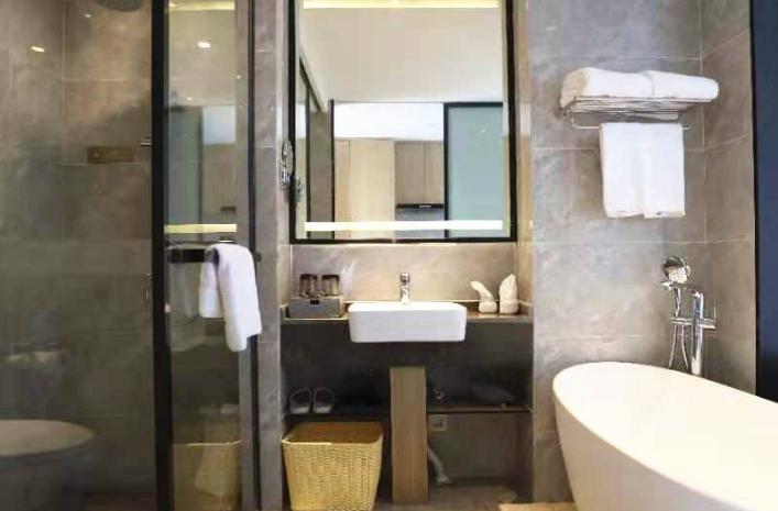 惠州离海最近的酒店价格,惠州最新一线海景酒店