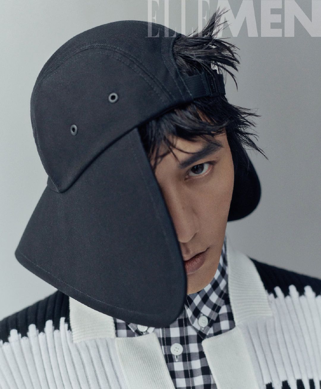 陈坤穿黑西装逆龄感,陈坤穿格子西服照