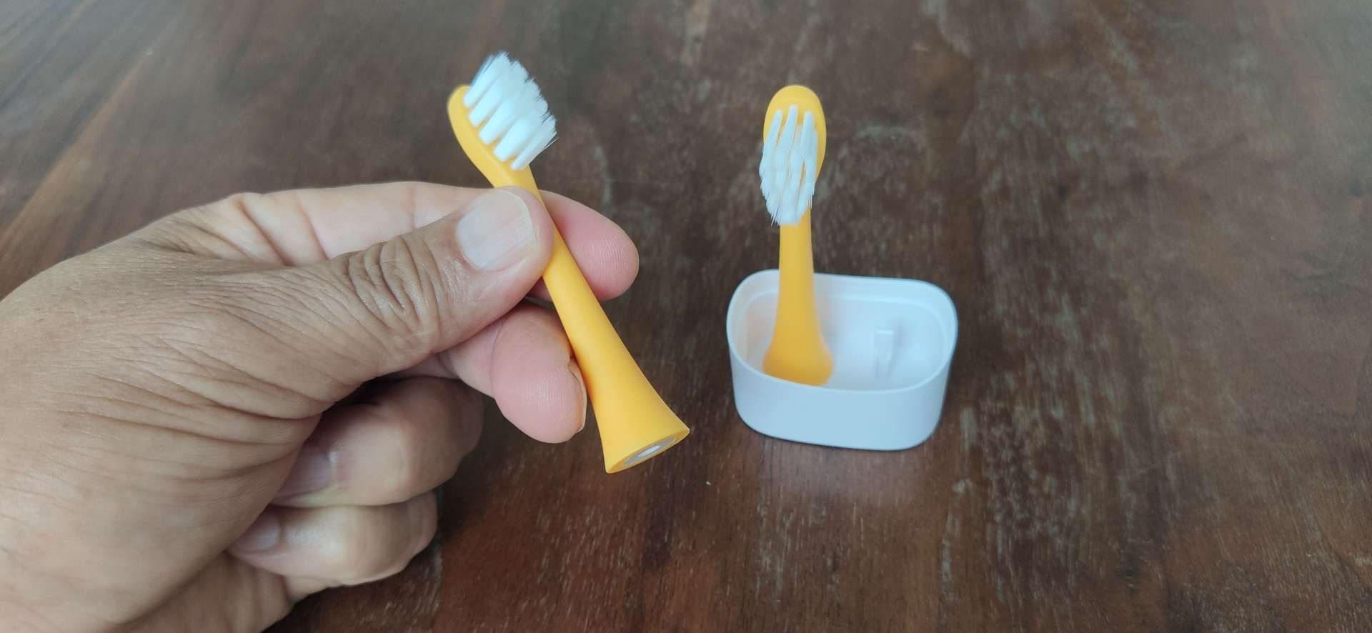 哪一款儿童电动牙刷比较实惠好用,贝医生和米兔儿童电动牙刷哪个好