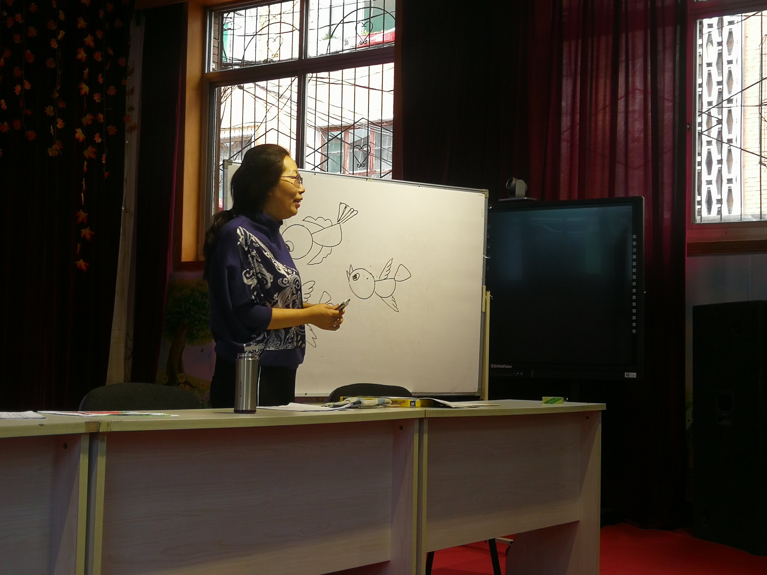 促进园本课程建设,幼儿园课程的园本化建设