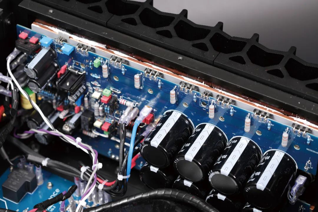 opera欧博r8pro,欧博音响opera