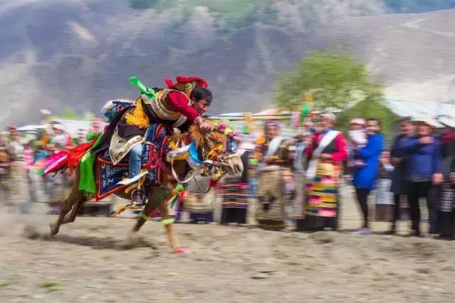 藏族的特色节日是什么节,藏族的特色节是什么