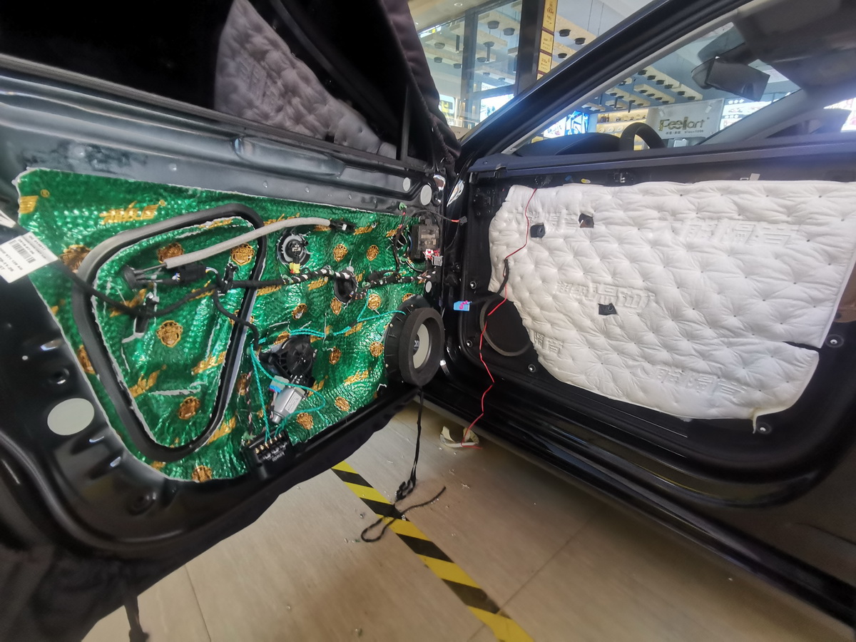 大众迈腾汽车音响隔音改装,大众迈腾加强了吗