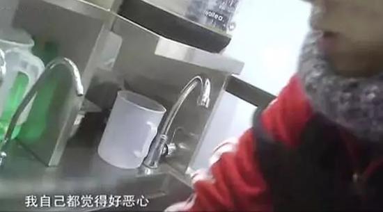 恶心的奶茶怎么做,恶心奶茶制作