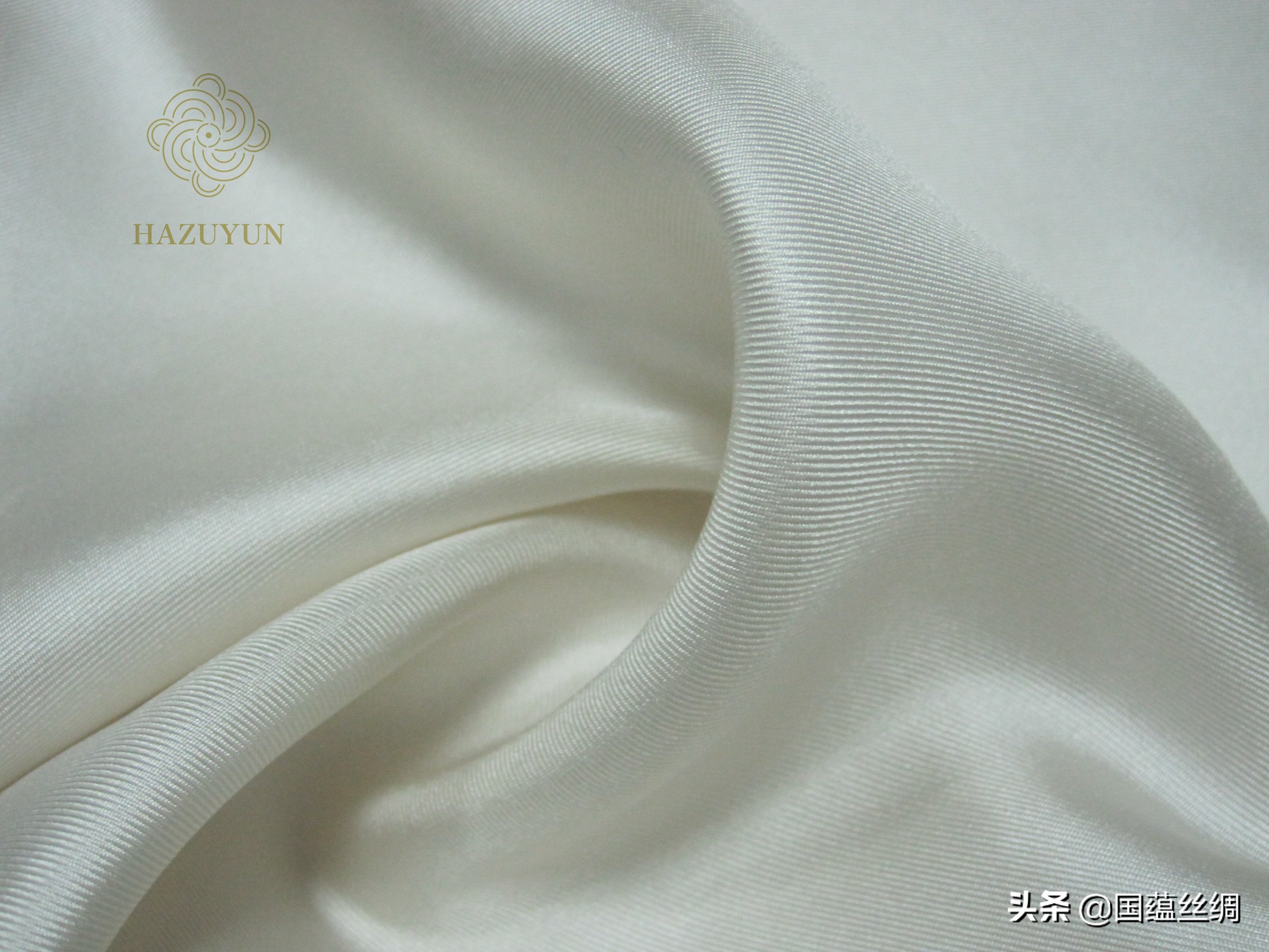丝巾定制材料有哪些类型,丝巾一般用什么面料