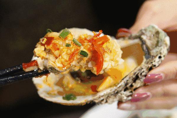 怎么样烤乳山生蚝最好吃,烤生蚝价值百万的秘方送你了