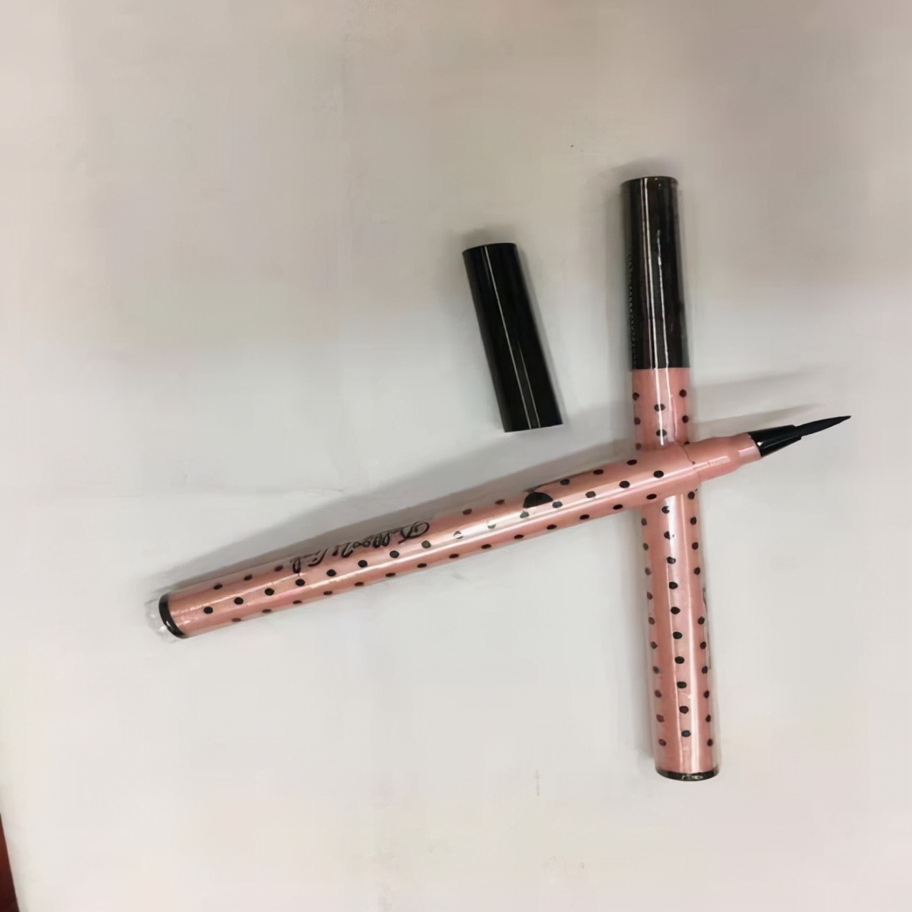 易洗掉的眼线笔,没有卸妆水眼线笔怎么洗掉