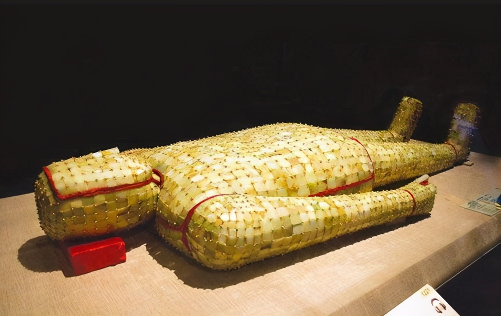 稀世珍宝“金缕玉衣”、“长信宫灯”中山靖王刘胜之墓带来的震撼