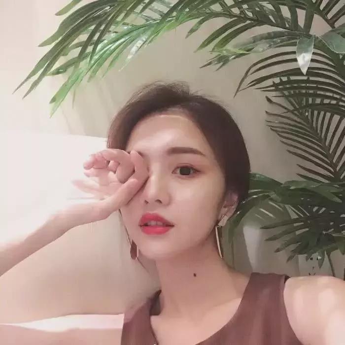 男生说我想你了他回复笑脸,男生对女生说我想你高情商怎么回