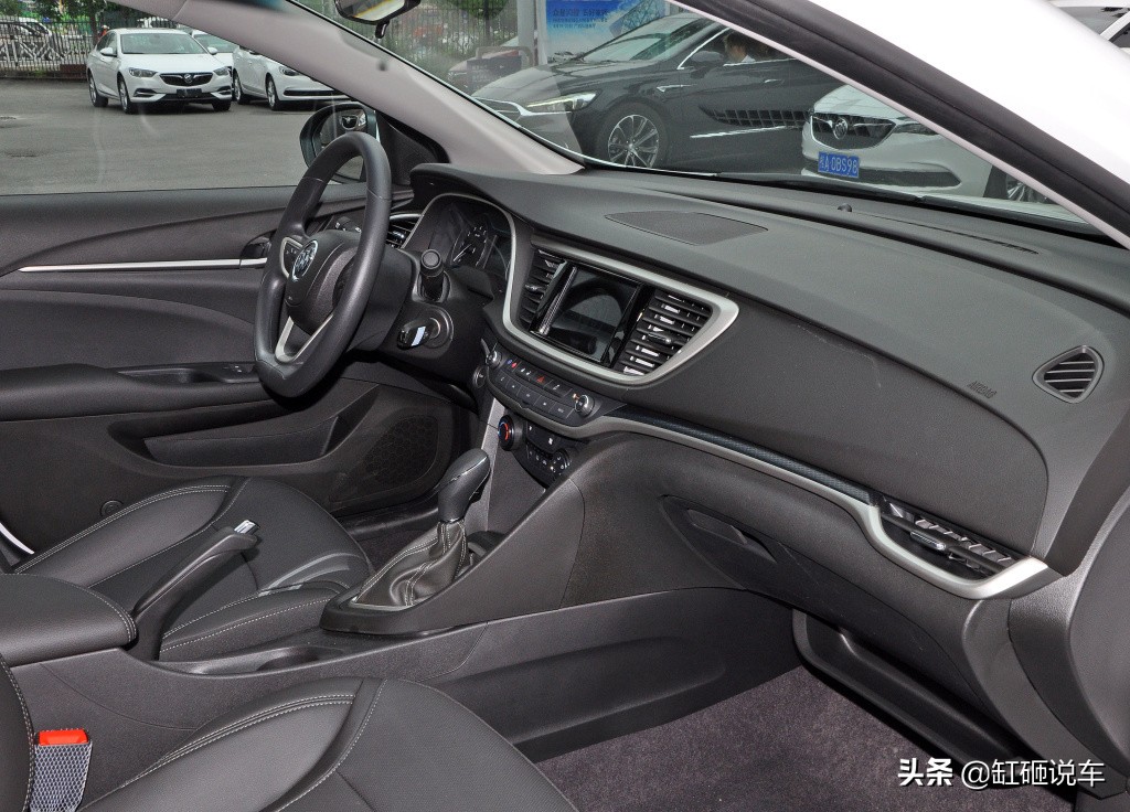 全新别克英朗自动顶配,2万多的自动挡别克英朗