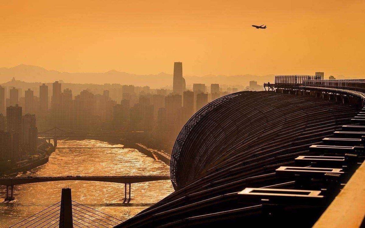 重庆的夜美得令人心碎照片,重庆的夜晚多么梦幻让人陶醉