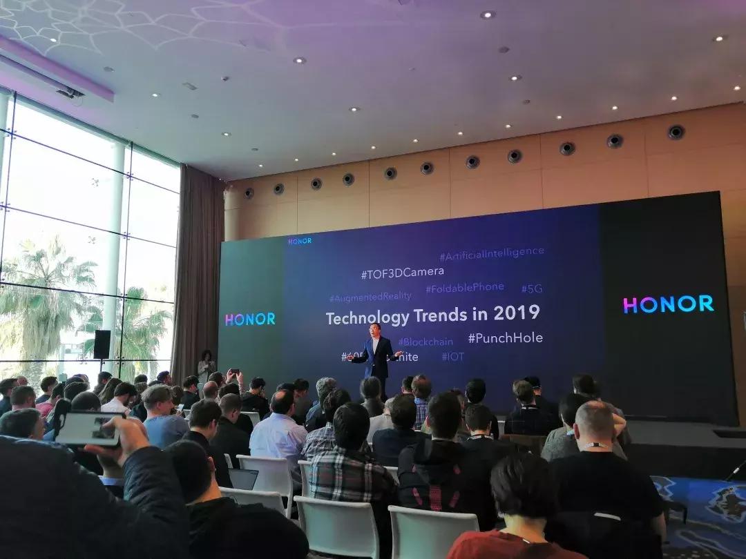 荣耀总裁赵明的经历,荣耀总裁赵明最新评价