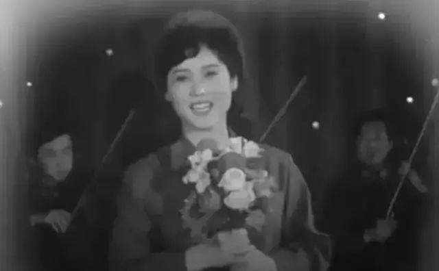 回忆李谷一的一生,李谷一最难忘的一句话