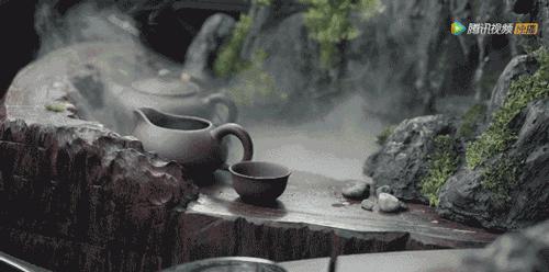 高明远的副驾火了，你也该对车内来一场“扫黑风暴”了