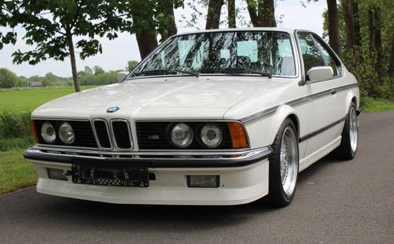 当年的百万豪车如今只要12万,外观低调不能惹的车老款豪车