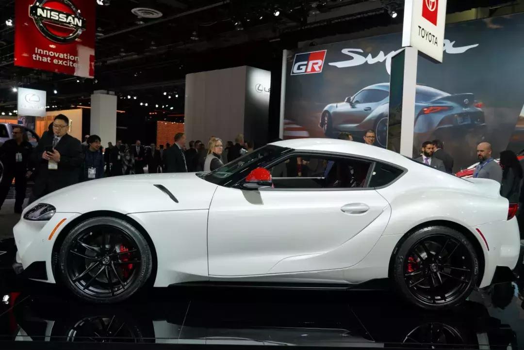 野马谢尔比gt500vs丰田supra,丰田supragt500终极版