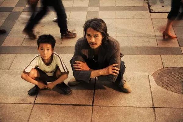 香港前世今生的真实故事,香港电影前世造的孽今世遭报应