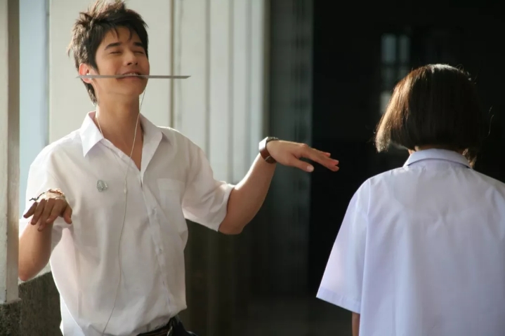 初恋这件小事暗恋,初恋那件小事学长表白