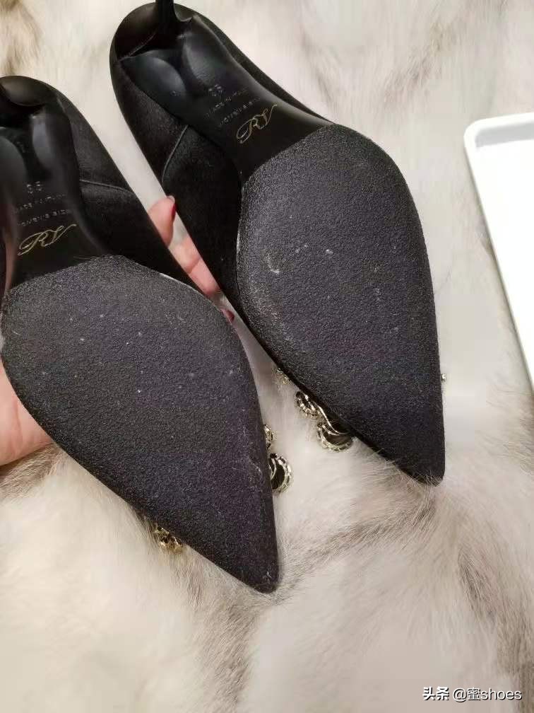 高跟鞋贴底教程,高跟鞋贴的正确贴法