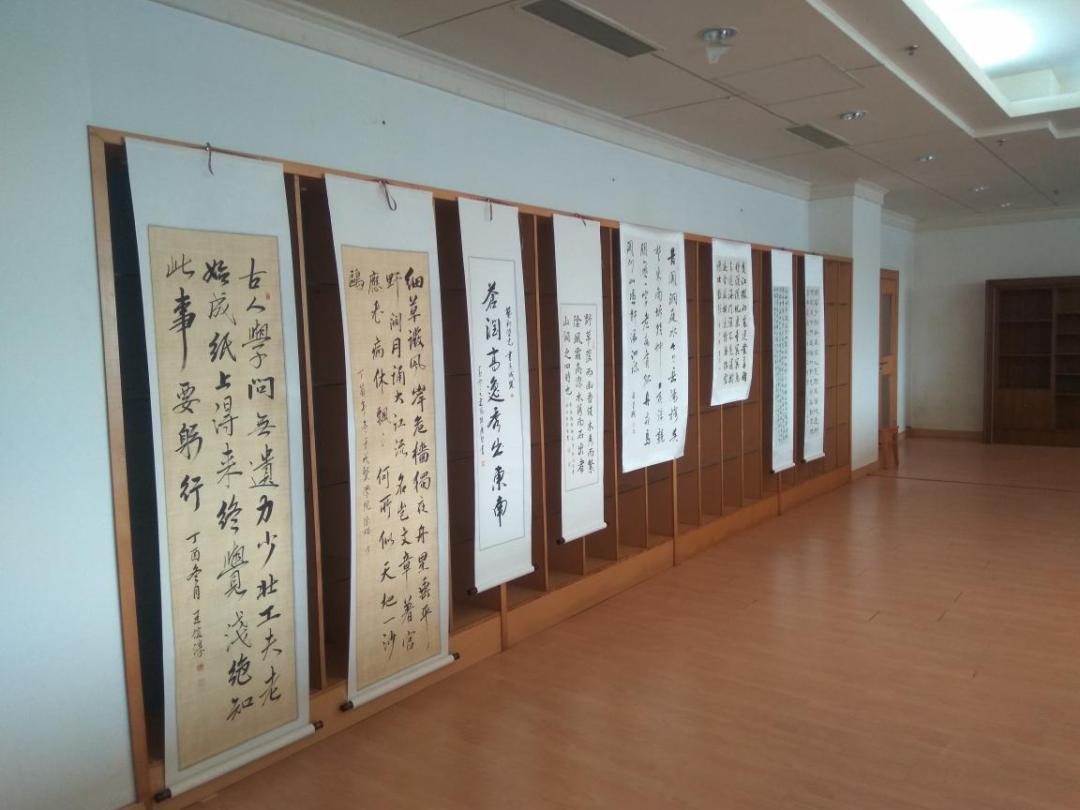 图书馆能遇见一场美丽的邂逅吗,图书馆治愈自己的好地方