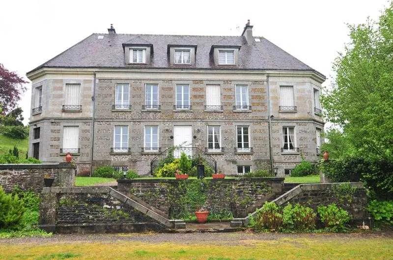 法国酒庄葡萄酒价格暴跌,法国古堡庄园甩卖房子