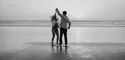 爱得不深占有欲却最强的星座,爱得再深也绝不讨好的星座