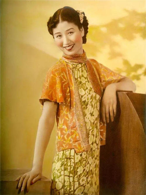 22岁的郑苹如诱杀汉奸被捕，牺牲后为何还深陷桃色新闻漩涡？